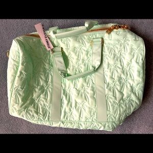 BNWT STONEY CLOVER LANE Out of Office Puffy Classic Duffle